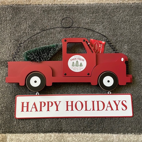 LAST CALL Happy Holidays Wall Decor - Picture 1 of 4